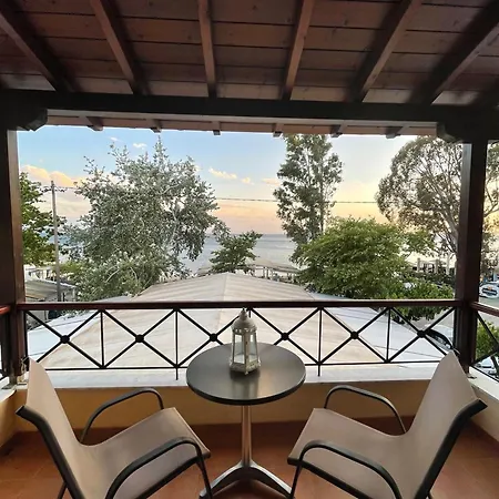 Nirvana ベッド・アンド・ブレックファスト 3*